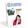 Un libro titulado Toolkit Consultor Digital de Vilma Nuñez que ofrece cursos de capacitación asequibles.